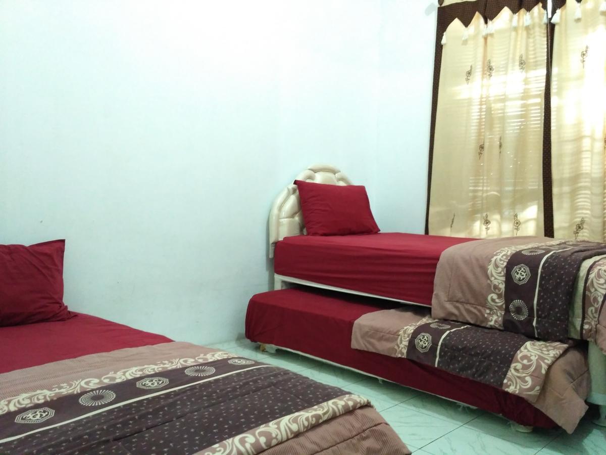 Easy Homestay Yogyakarta Bagian luar foto