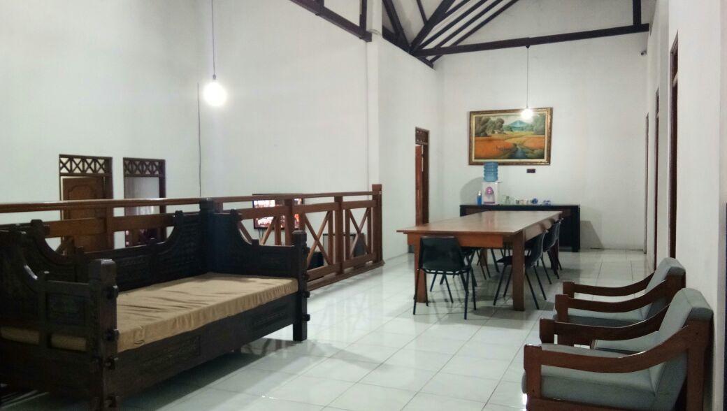 Easy Homestay Yogyakarta Bagian luar foto