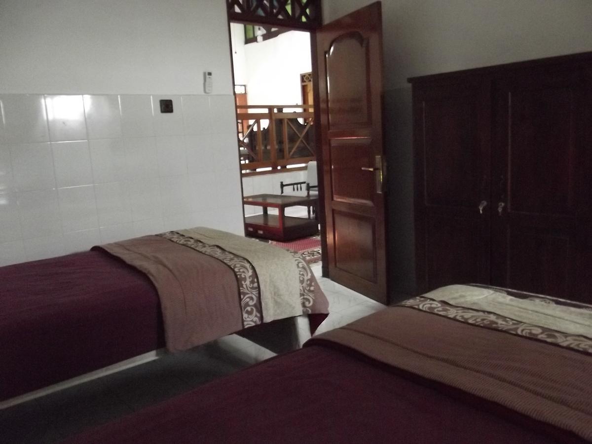 Easy Homestay Yogyakarta Bagian luar foto