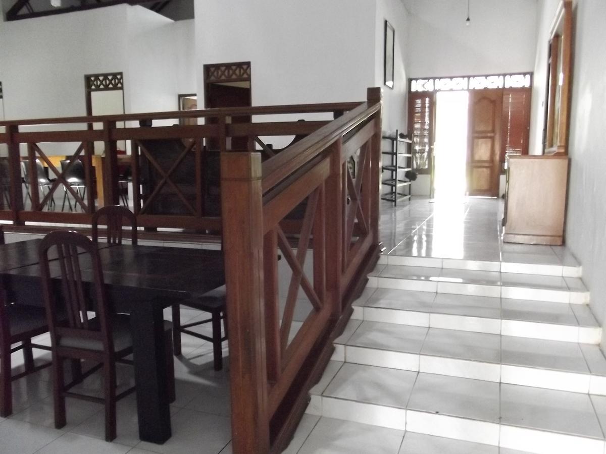 Easy Homestay Yogyakarta Bagian luar foto